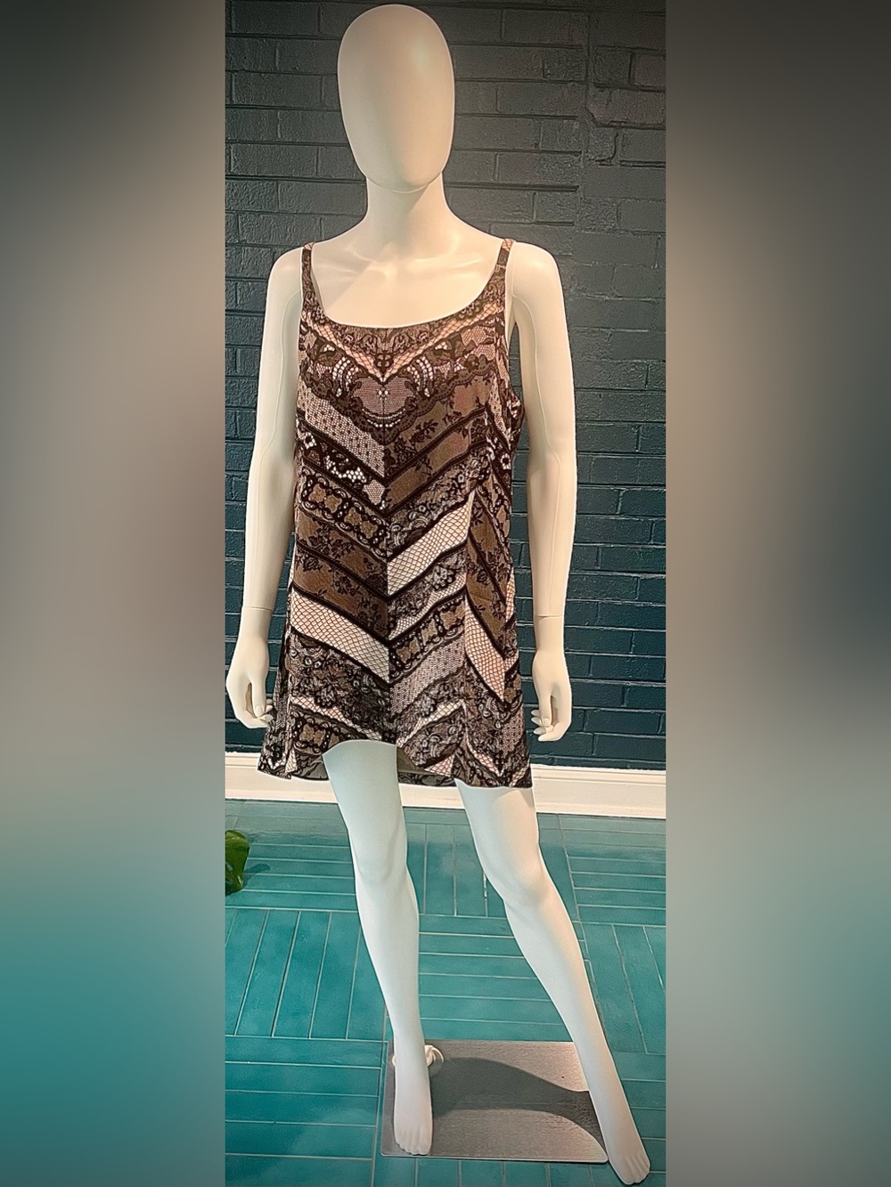 Lace-Pattern Slip Dress in Black and Cream
